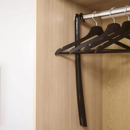 Отель Veromaki *