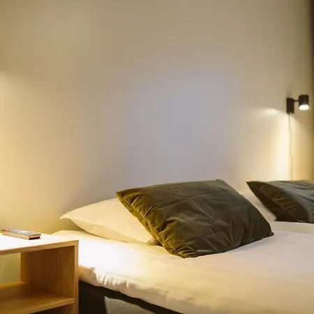 Veromaki Hotel *