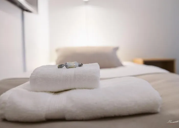 Отель Veromaki *